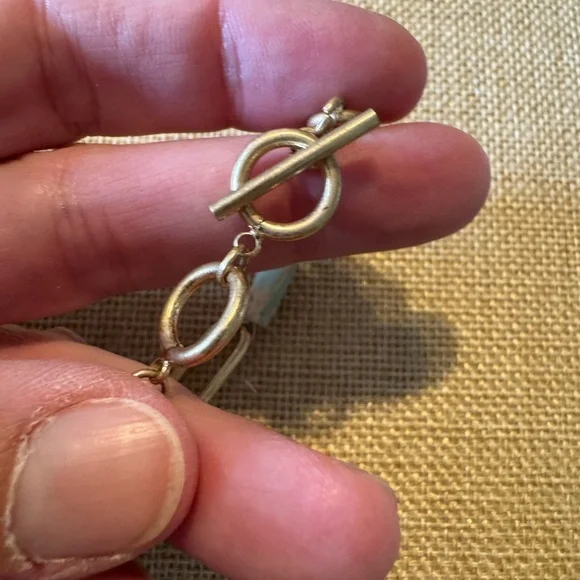 Plunder Gold and Mint Green Gemstone Bracelet - Picture 3 of 5